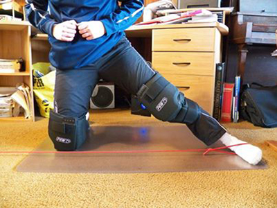 kneepads in use